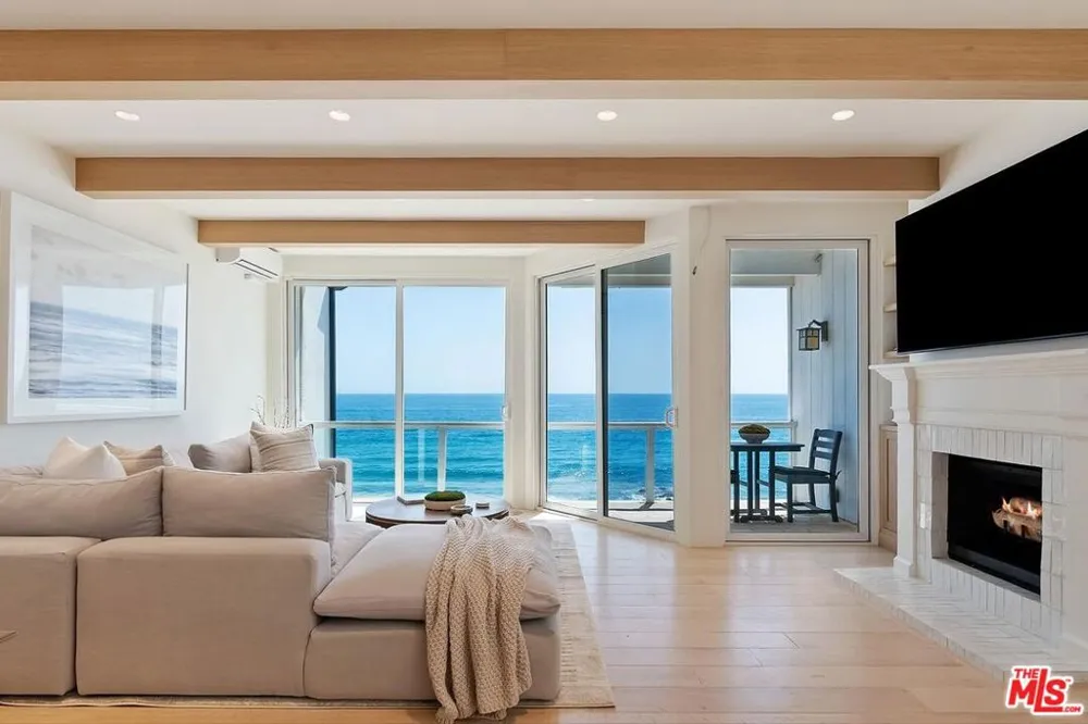11874 Beach Club Way Malibu, CA 90265