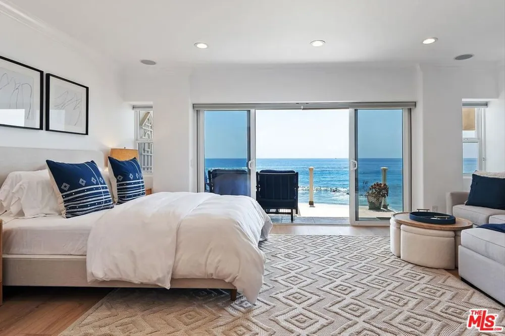 11874 Beach Club Way Malibu, CA 90265