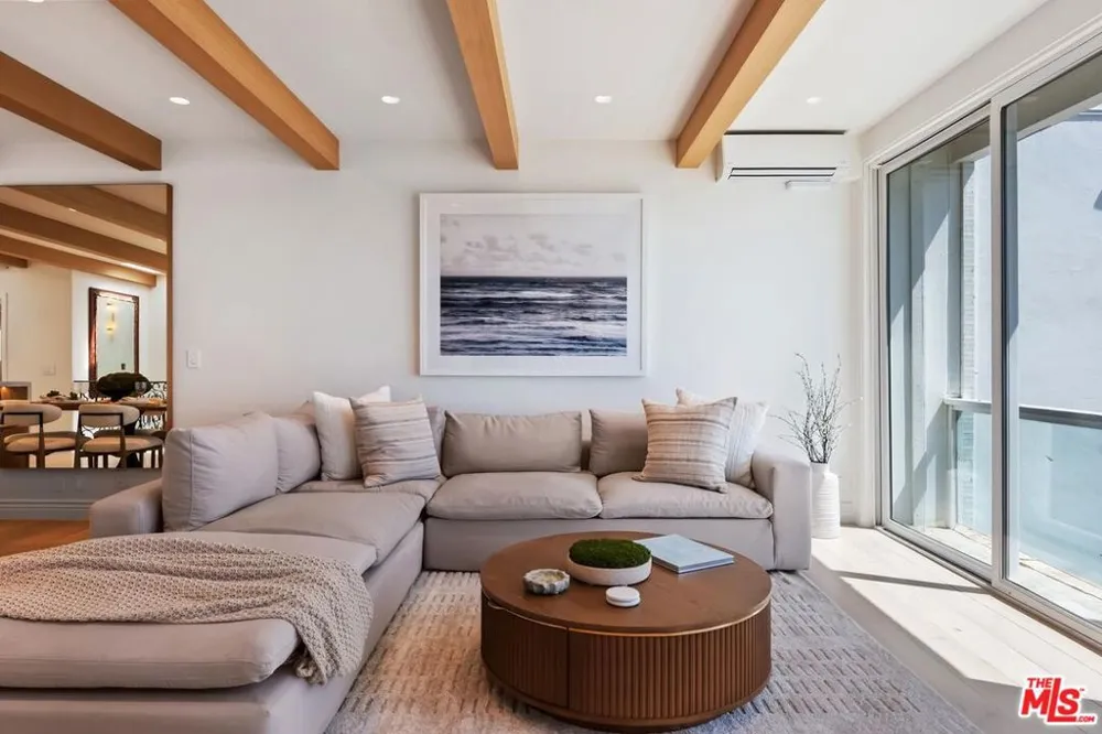11874 Beach Club Way Malibu, CA 90265