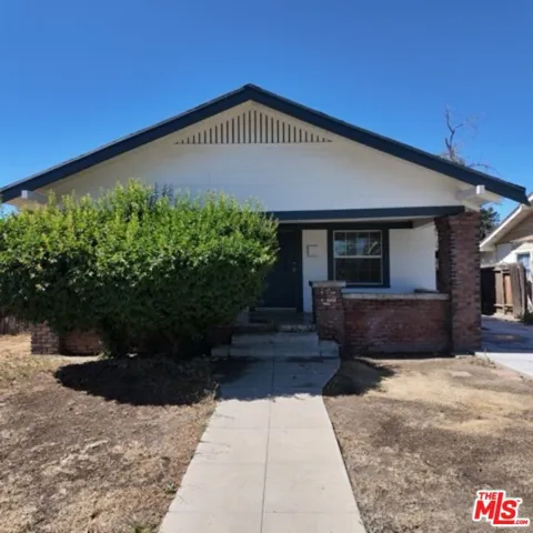 2416 Chester Lane