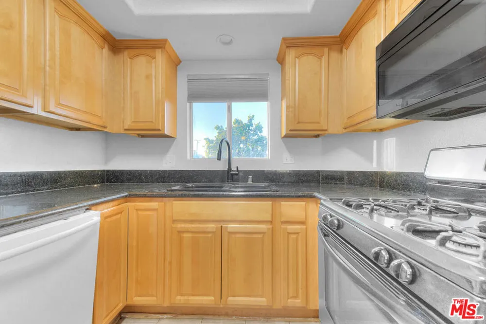 1485 Obispo Avenue #6 Long Beach, CA 90804