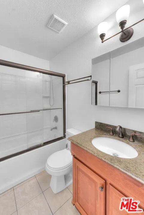 1485 Obispo Avenue #6 Long Beach, CA 90804