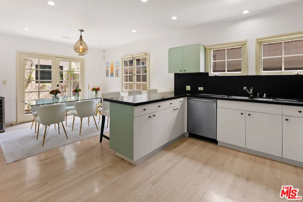 708 Westbourne Drive West Hollywood, CA 90069
