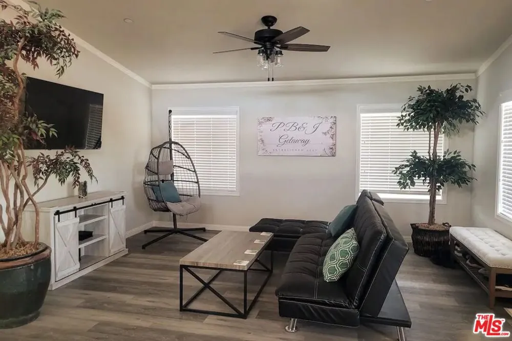 5176 Sunfair Road Joshua Tree, CA 92252