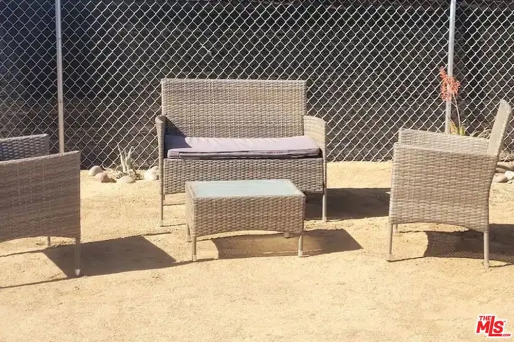 5176 Sunfair Road Joshua Tree, CA 92252