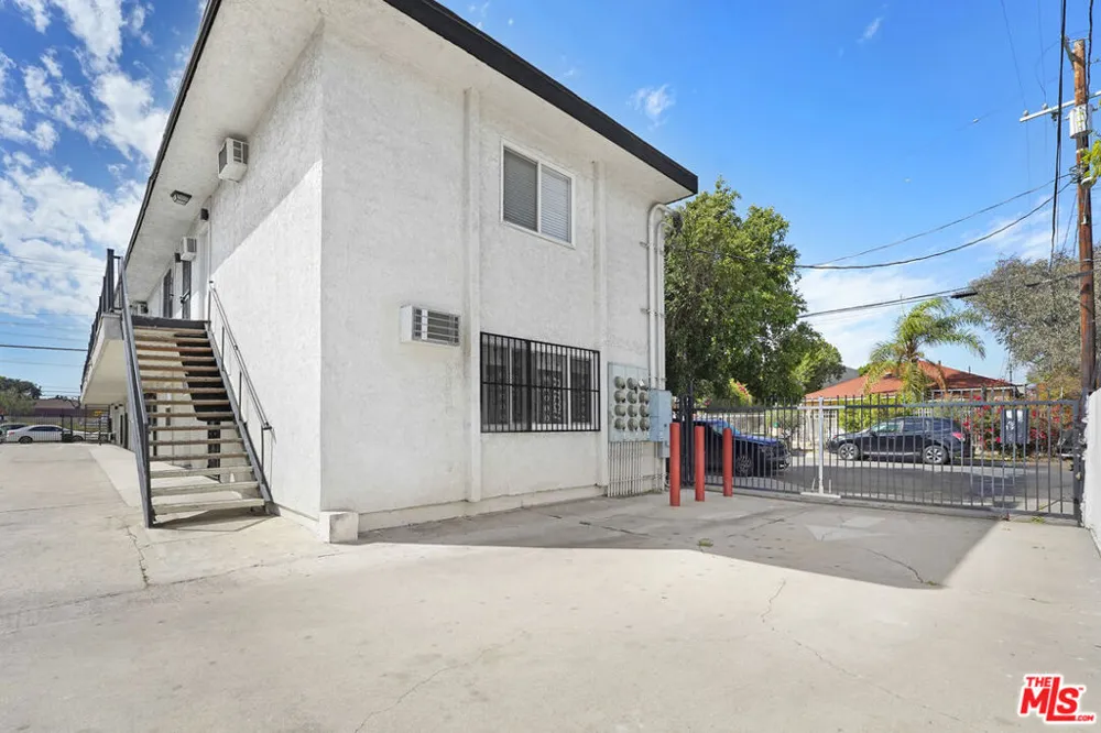 12602 Correnti Street Pacoima, CA 91331