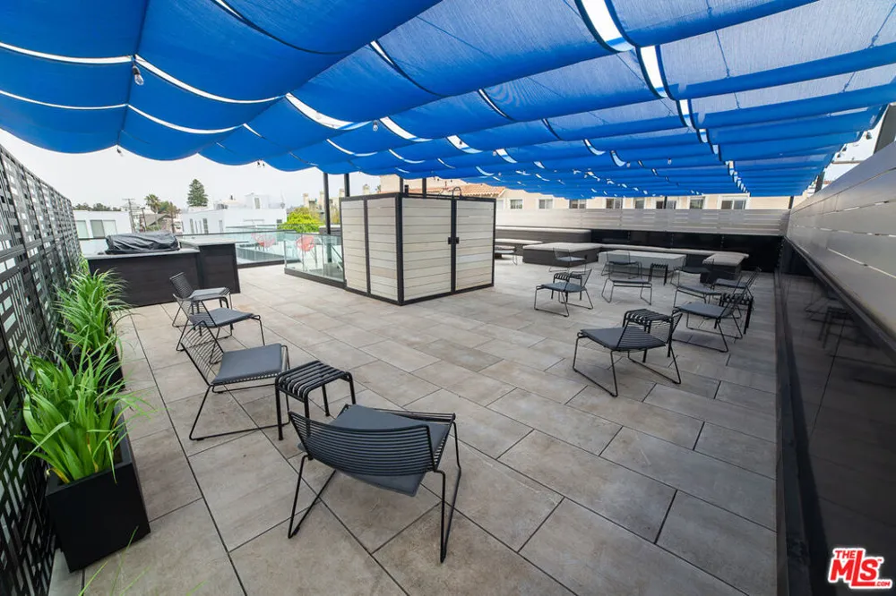 14 Brooks Avenue #9 Los Angeles, CA 90291