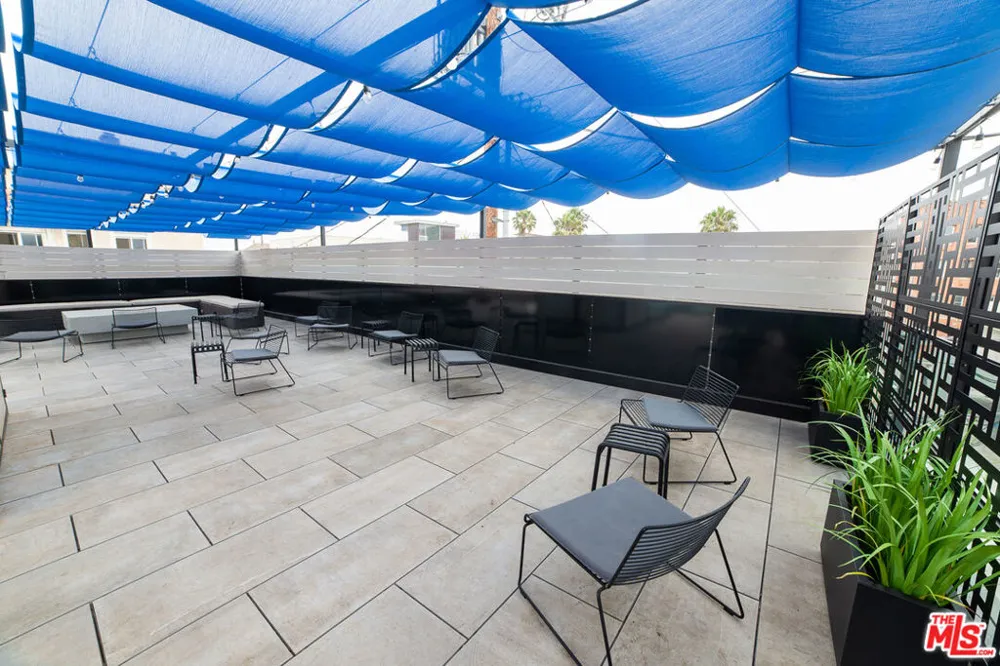 14 Brooks Avenue #9 Los Angeles, CA 90291