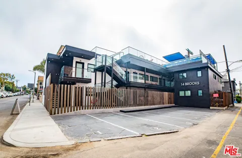 14 Brooks Avenue #9