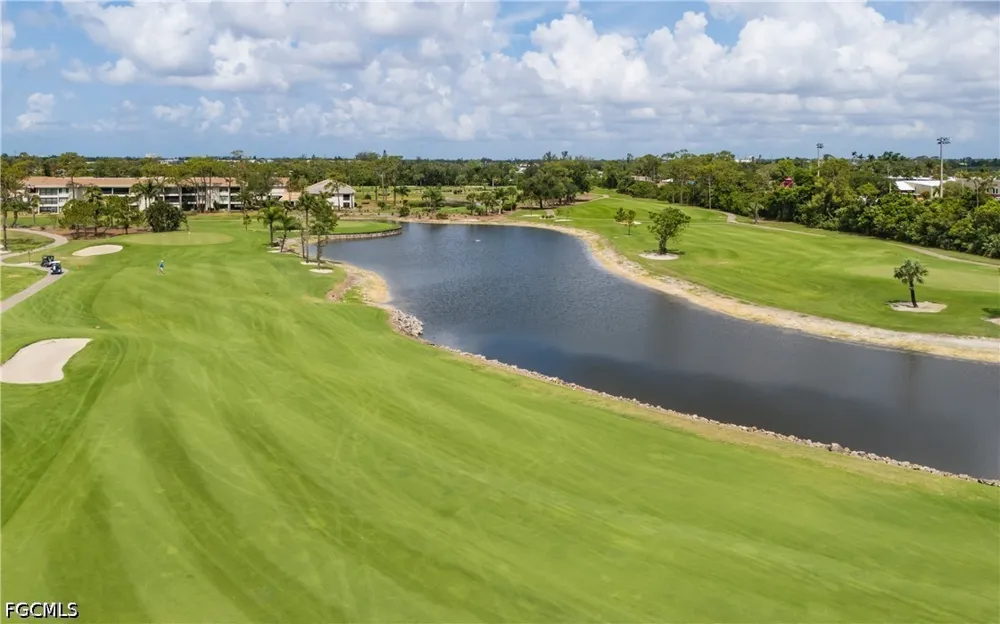 Trailwinds Drive #425 Fort Myers, FL 33907