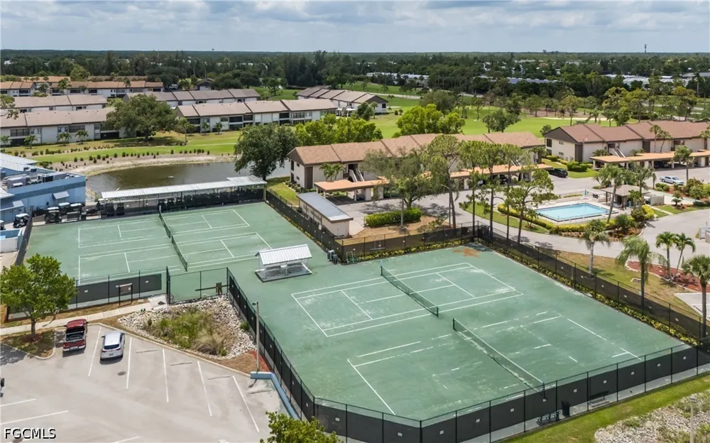 Trailwinds Drive #425 Fort Myers, FL 33907