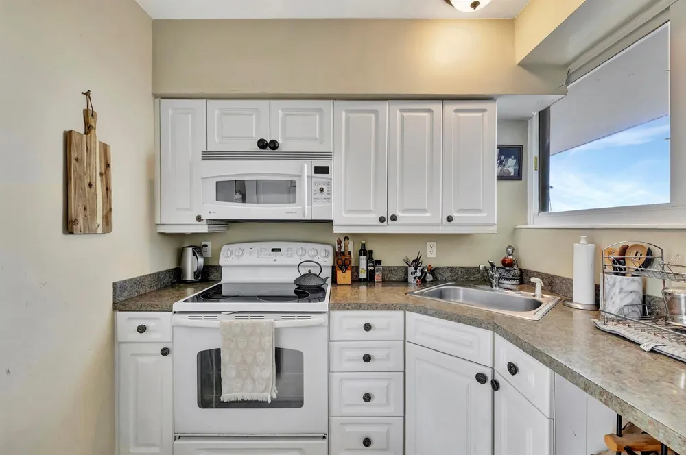 1900 S Ocean Drive #1702 Fort Lauderdale, FL 33316