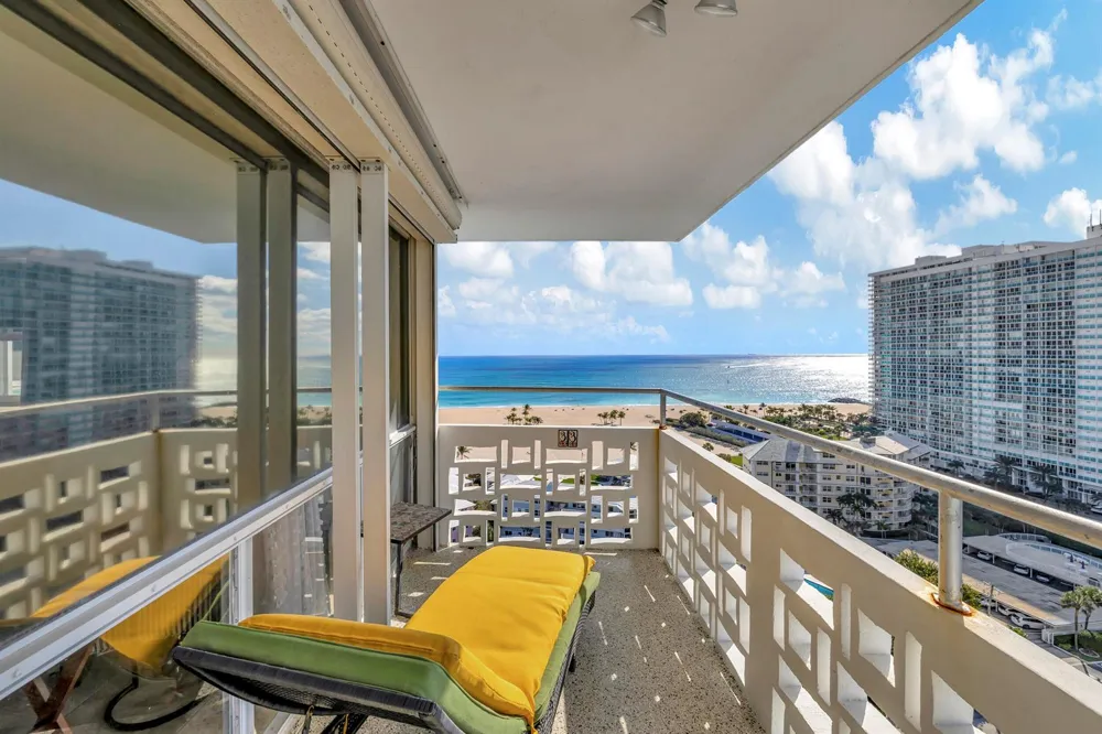 1900 S Ocean Drive #1702 Fort Lauderdale, FL 33316