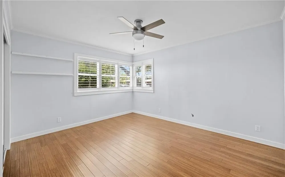 302 Dolphin Place Corpus Christi, TX 78411