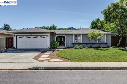 25 Tareyton Ct
