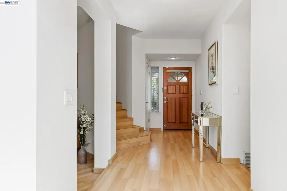 906 Vista Pointe Dr San Ramon, CA 94582