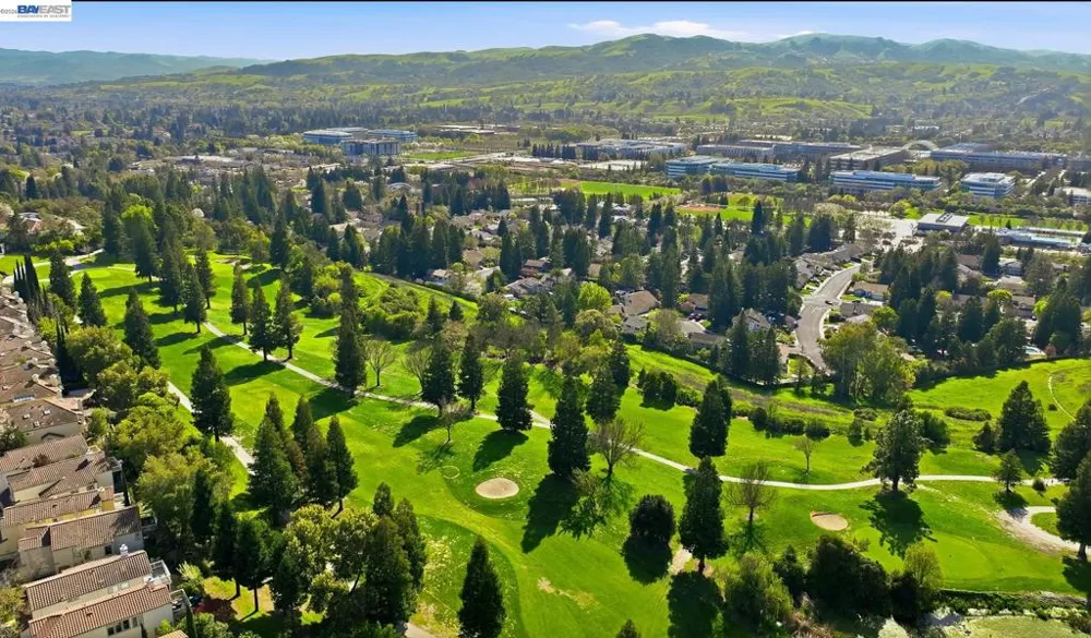 906 Vista Pointe Dr San Ramon, CA 94582