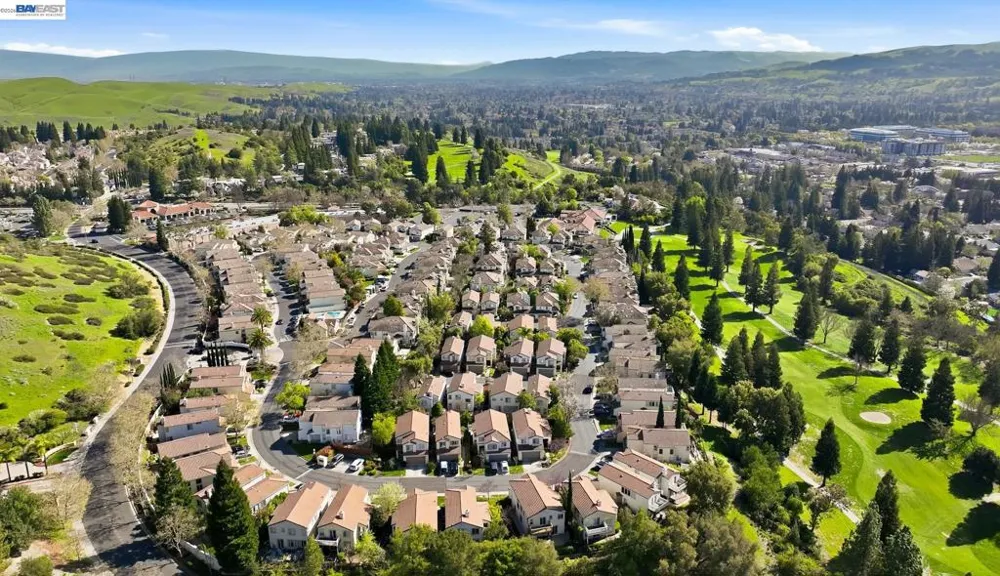 906 Vista Pointe Dr San Ramon, CA 94582