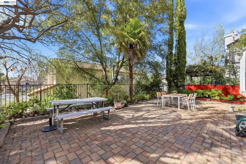 906 Vista Pointe Dr San Ramon, CA 94582