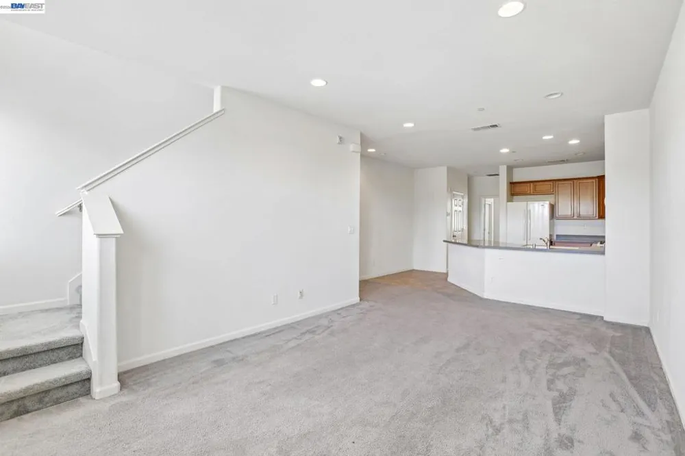 131 Burbank St Hayward, CA 94541