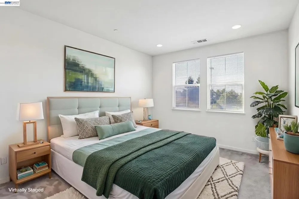 131 Burbank St Hayward, CA 94541