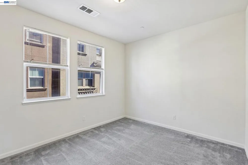 131 Burbank St Hayward, CA 94541