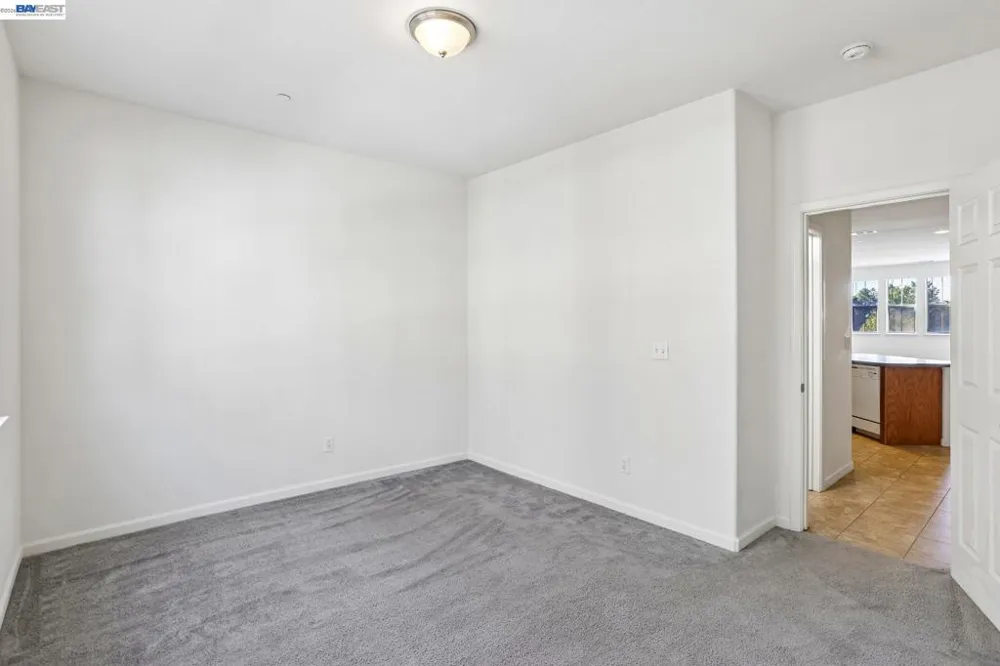 131 Burbank St Hayward, CA 94541