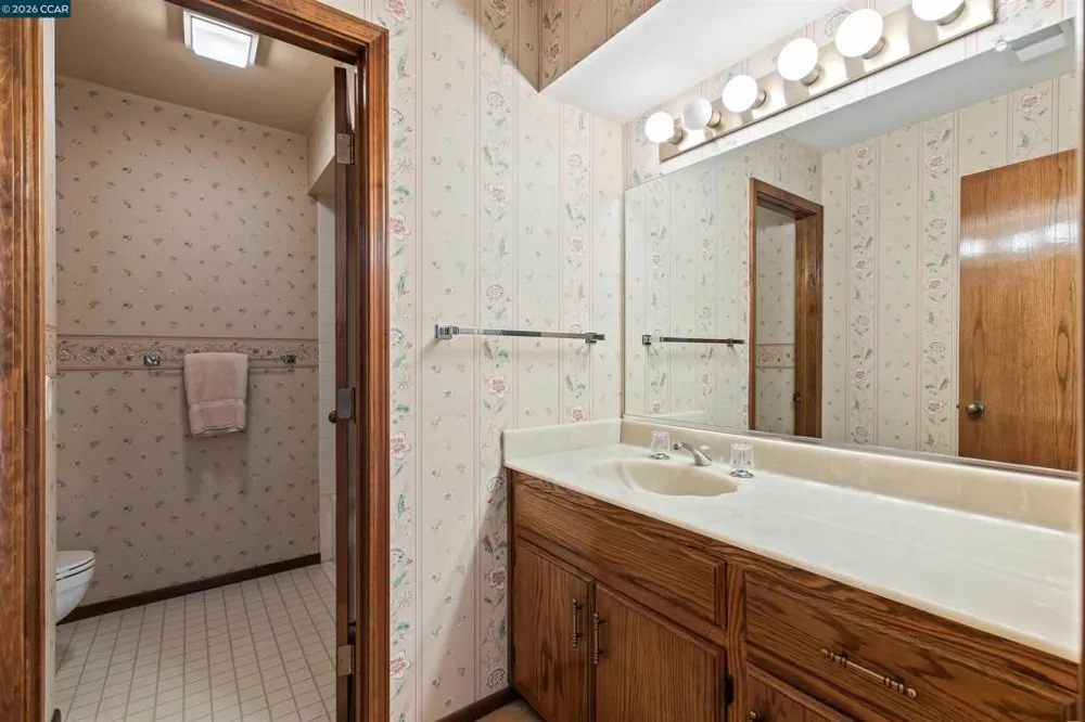 1085 Camino Verde Cir Walnut Creek, CA 94597