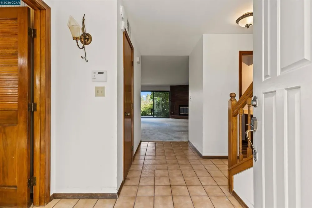 1085 Camino Verde Cir Walnut Creek, CA 94597