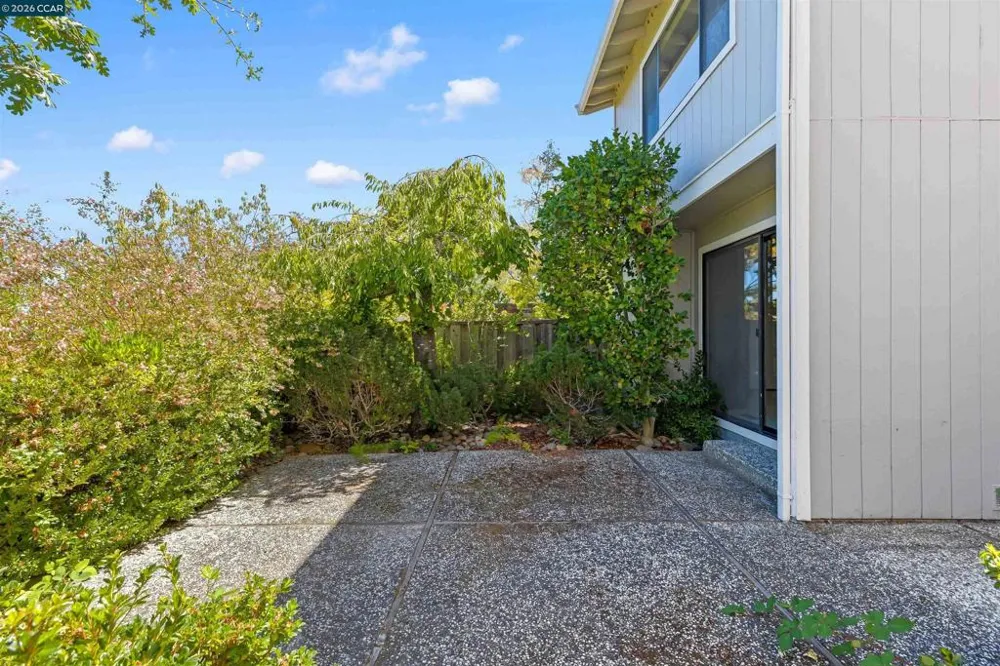 1085 Camino Verde Cir Walnut Creek, CA 94597