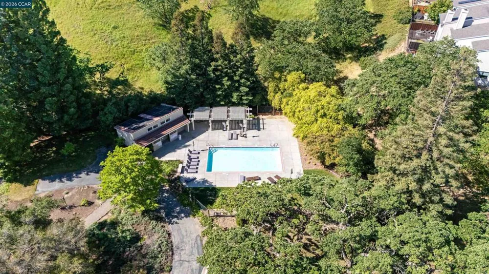 1085 Camino Verde Cir Walnut Creek, CA 94597
