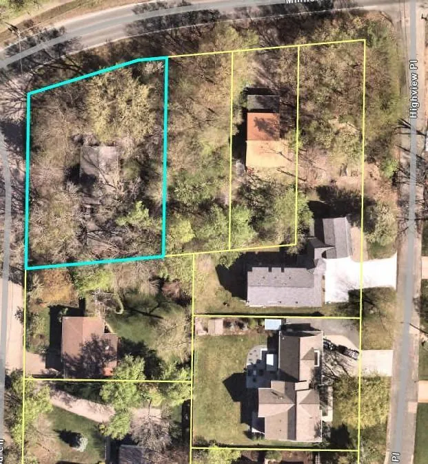 5200 Greenwood Circle Excelsior, MN 55331