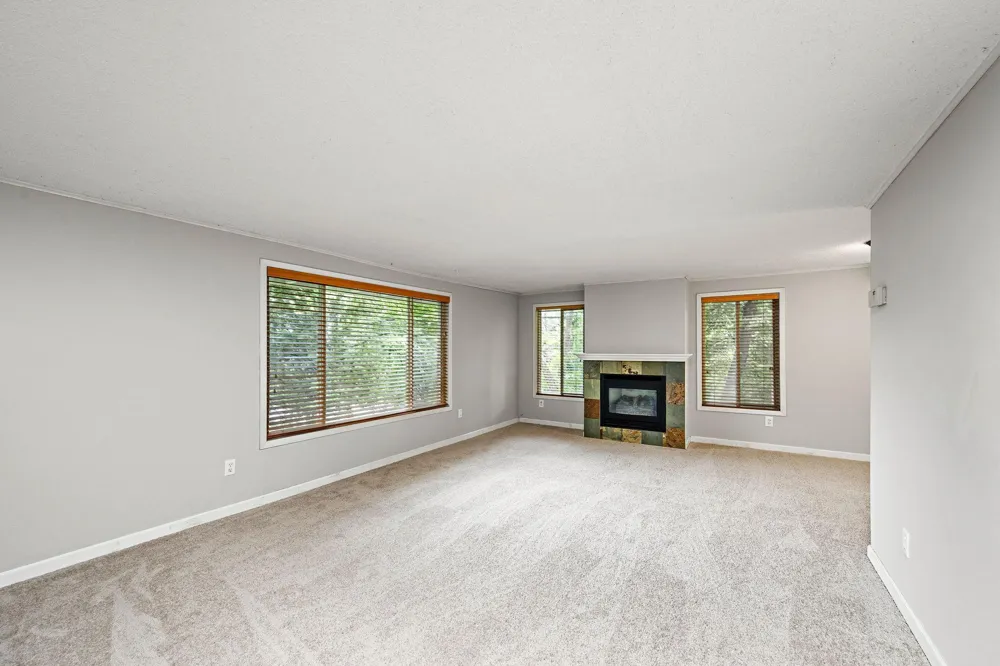 5200 Greenwood Circle Excelsior, MN 55331