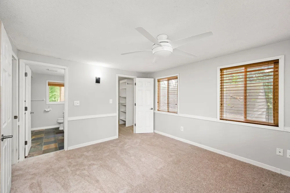 5200 Greenwood Circle Excelsior, MN 55331