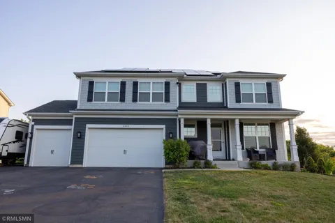 6039 178th Street W