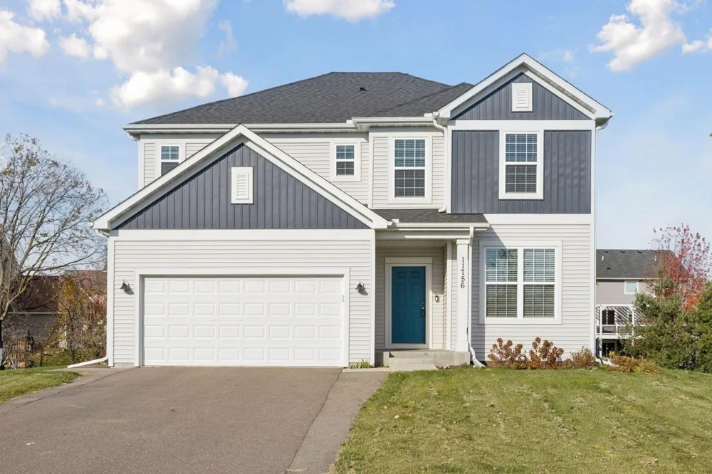 11756 Upper 31st Street Lake Elmo, MN 55042