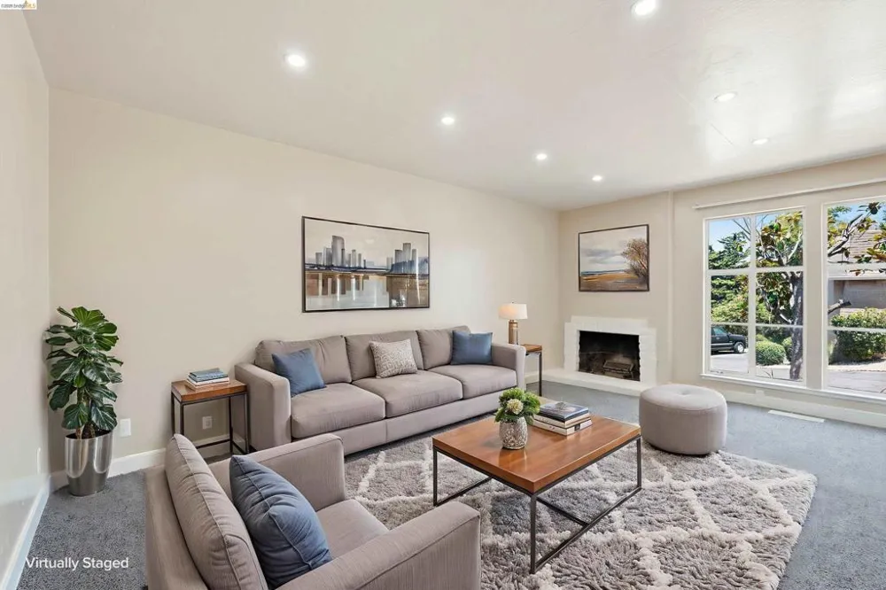 1072 View Dr Richmond, CA 94803