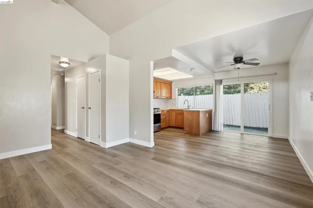1072 View Dr Richmond, CA 94803