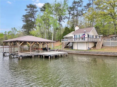 216 Deep Water Road