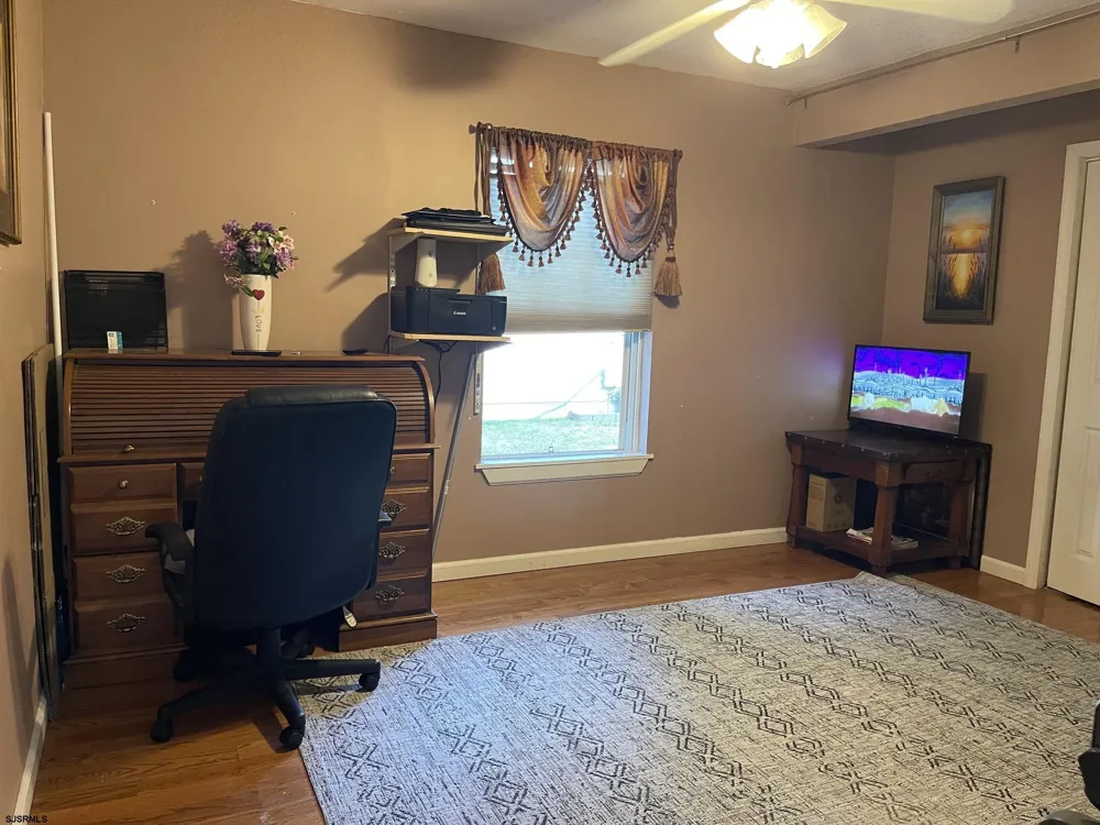 6191 Robin Dr Mays Landing, NJ 08330