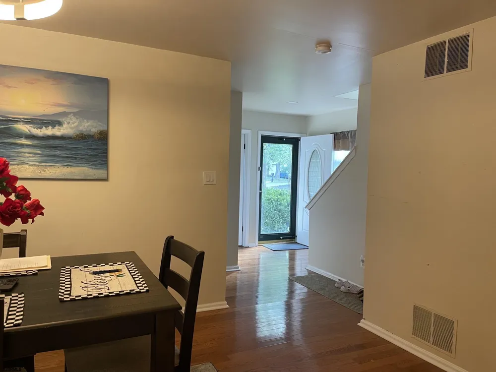 6191 Robin Dr Mays Landing, NJ 08330
