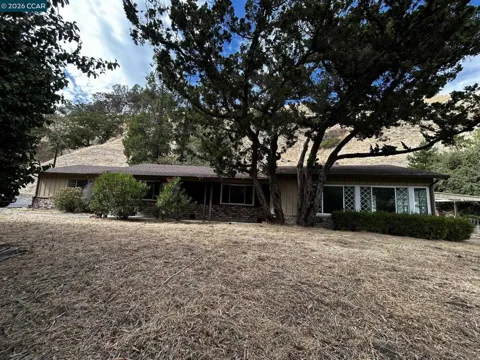 1556 Springbrook Rd