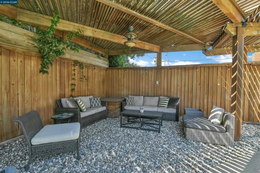 513 Gerard Dr Lodi, CA 95242