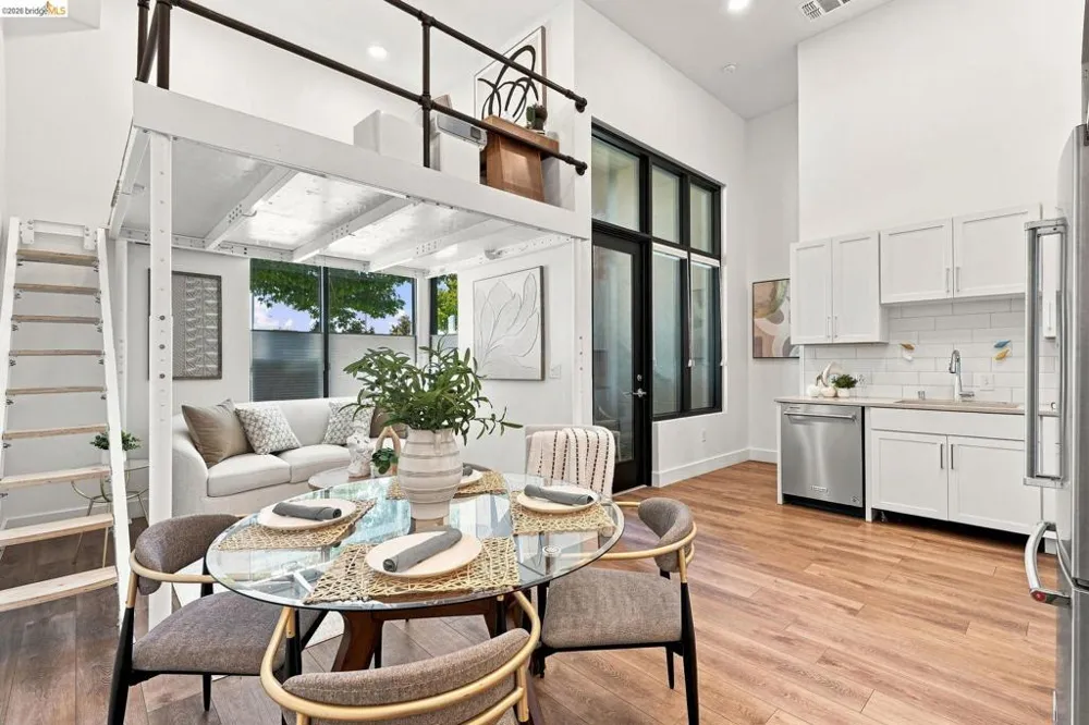10300 San Pablo Ave #103 El Cerrito, CA 94530