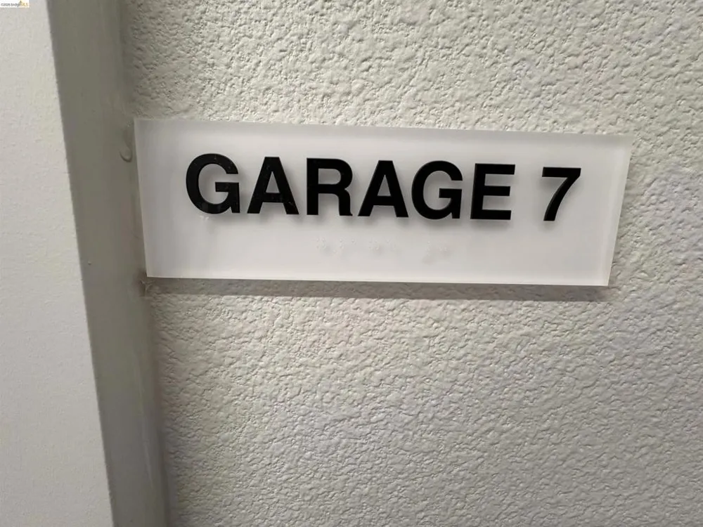 10300 San Pablo Ave #103 El Cerrito, CA 94530