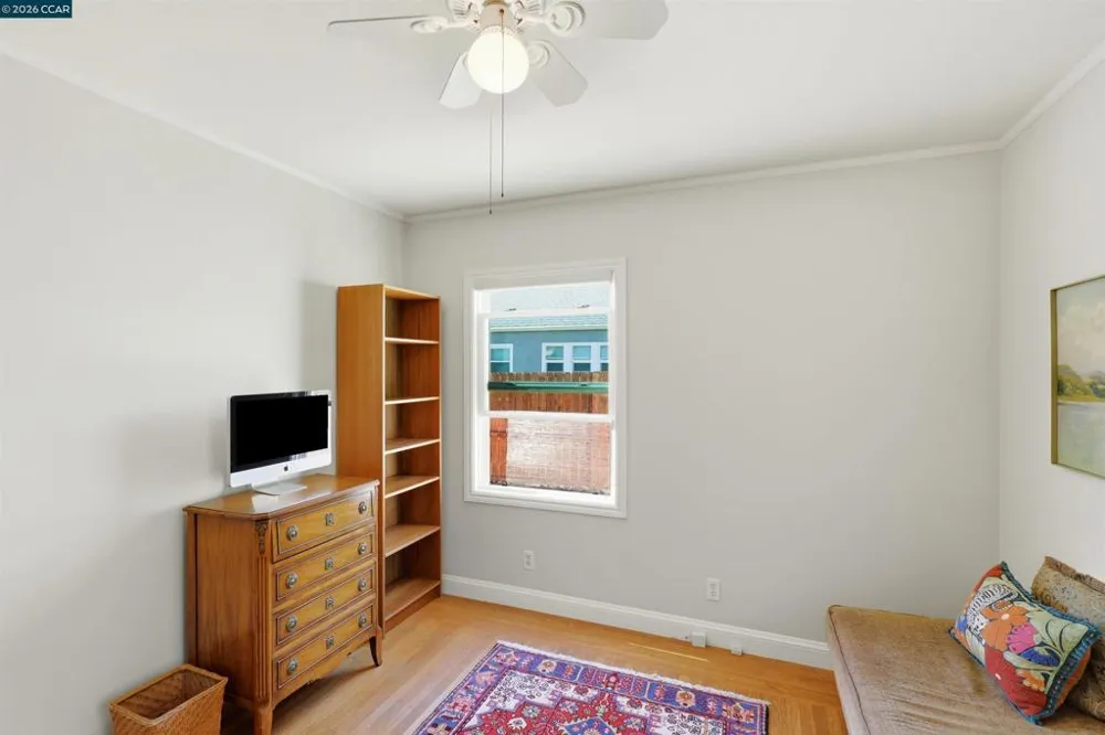 270 E 15th Pittsburg, CA 94565