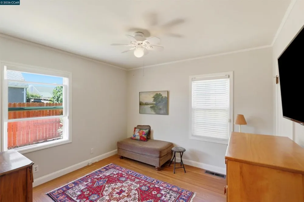 270 E 15th Pittsburg, CA 94565