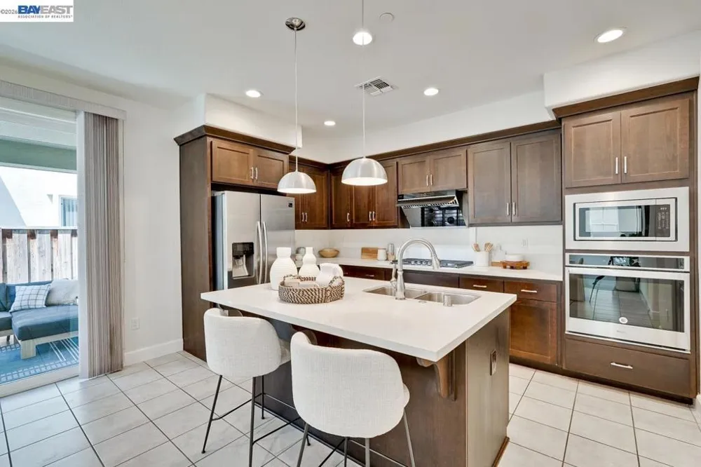 37764 Hickory St Newark, CA 94560