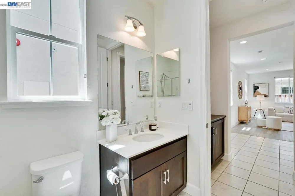 37764 Hickory St Newark, CA 94560