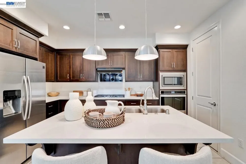 37764 Hickory St Newark, CA 94560
